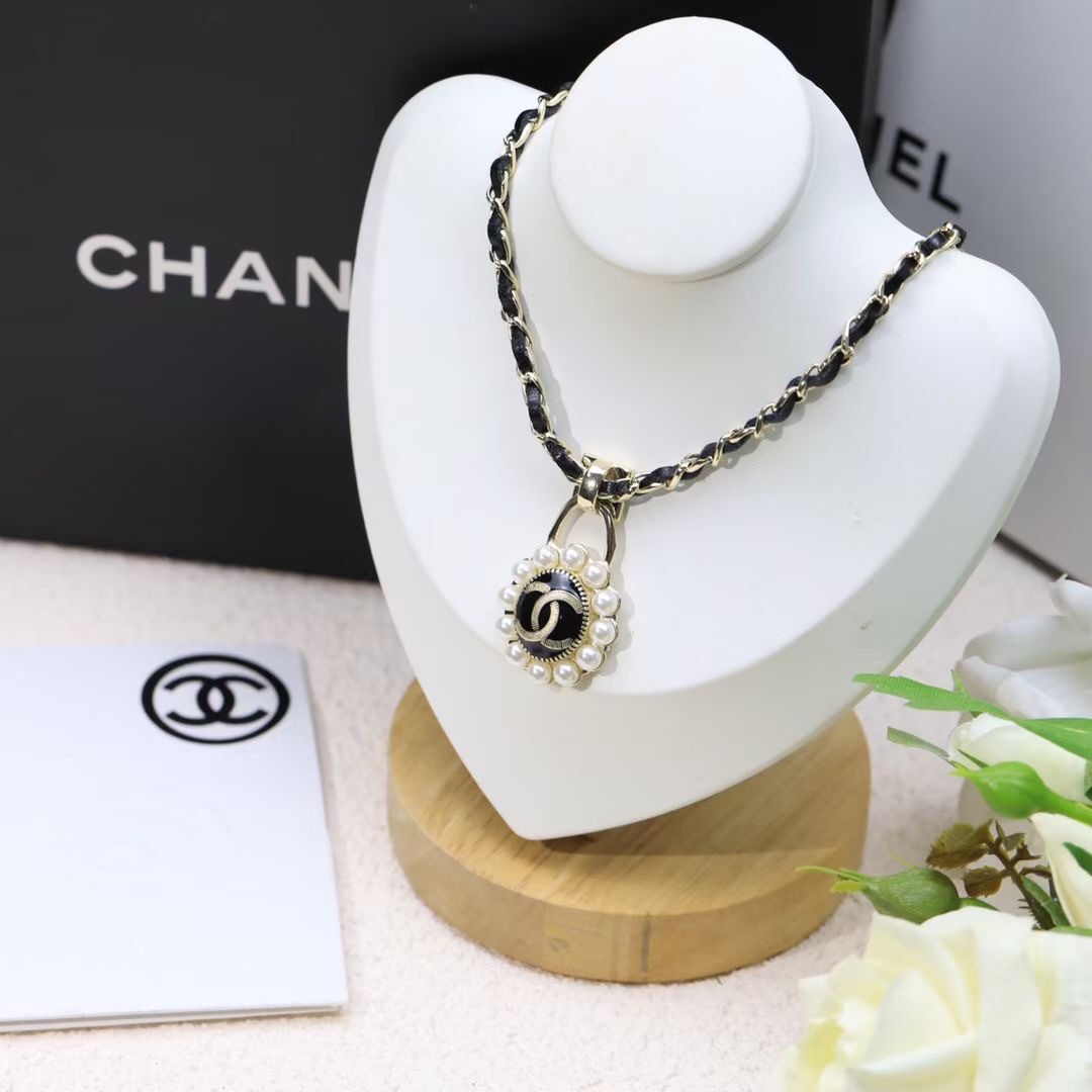 Chanel Necklaces